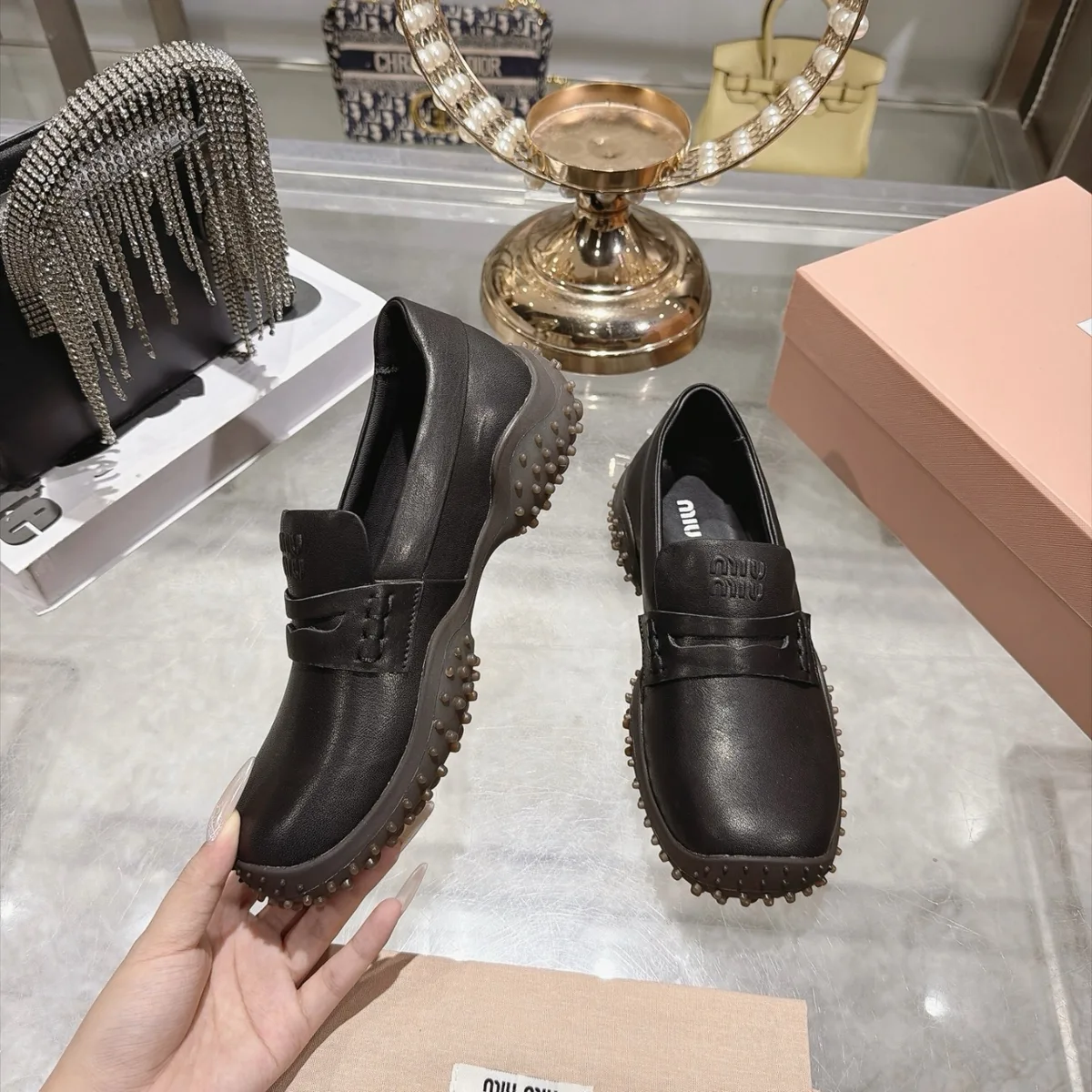 미우미우 로퍼 2