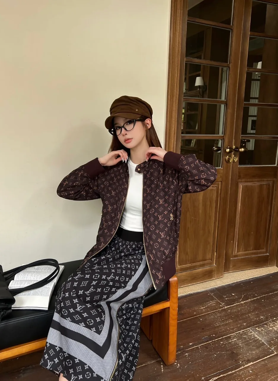 루이비통 바람막이 ( 양면 ) 4