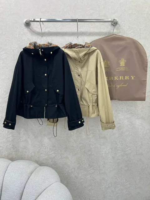 버버리 바람막이