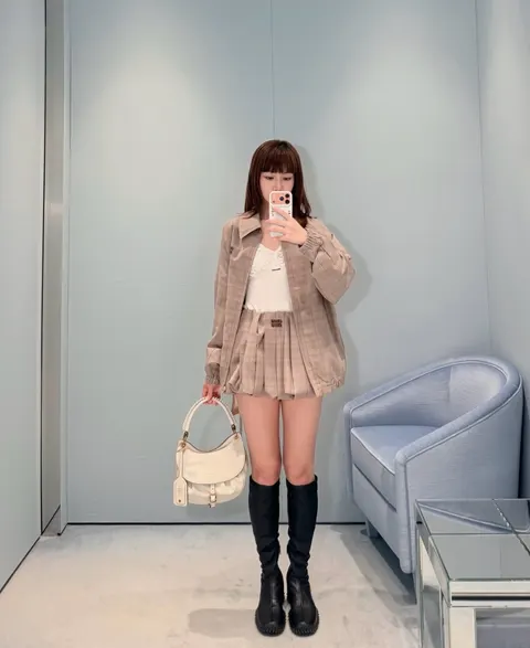 미우미우 자켓