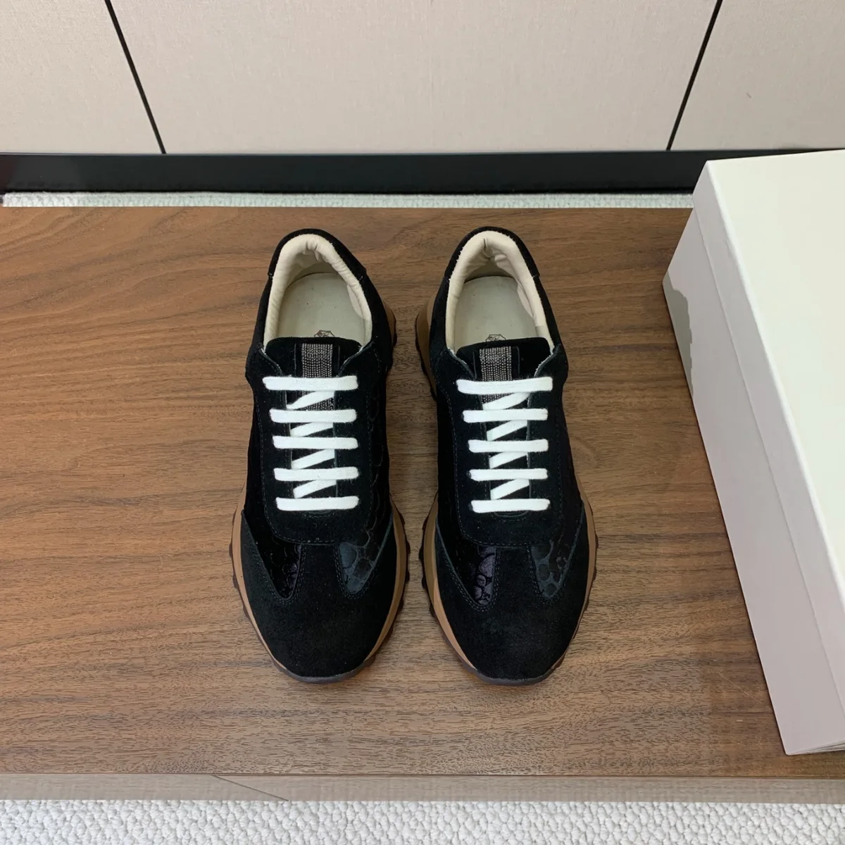 브루넬로 쿠치넬리 운동화 8