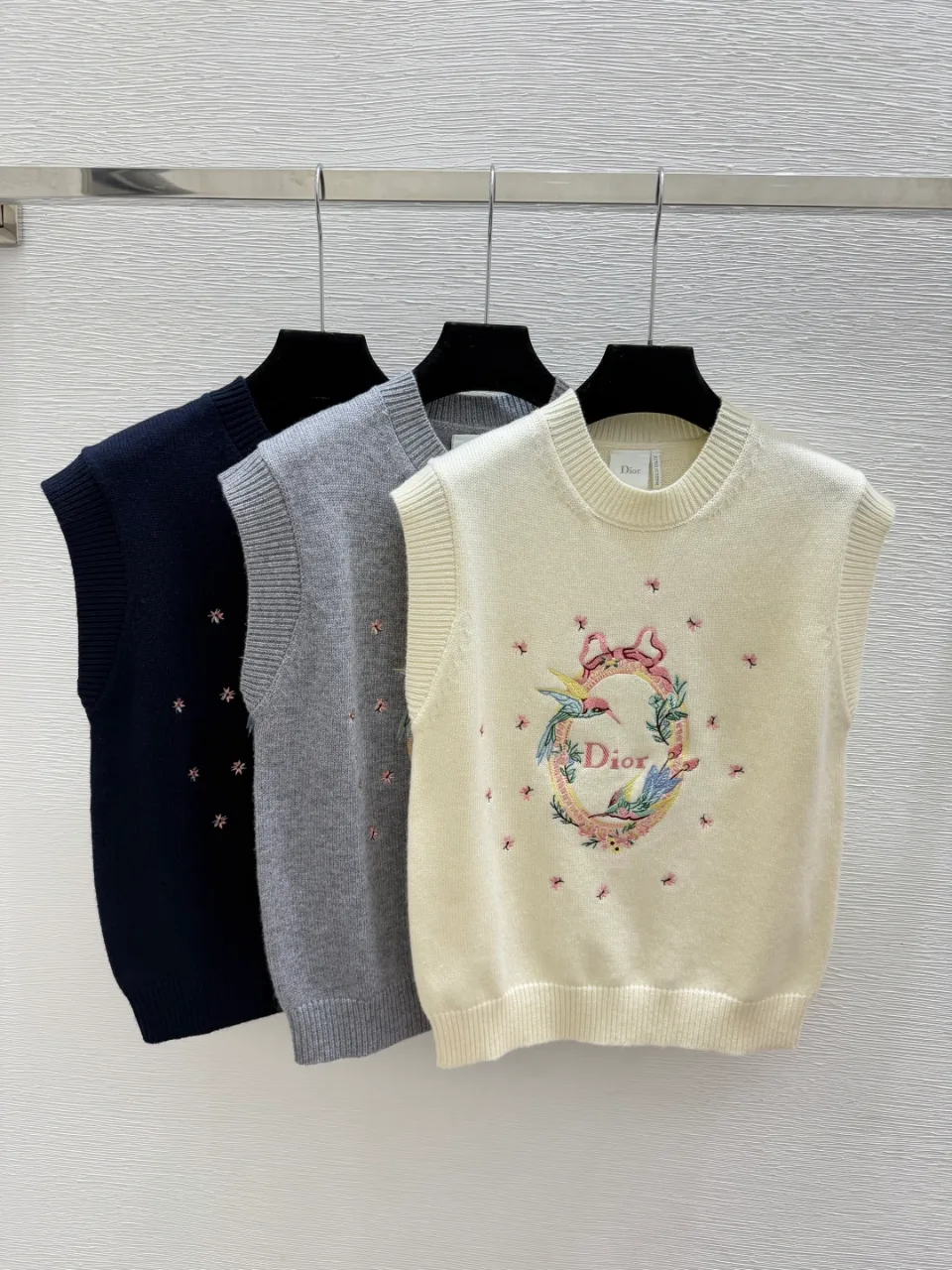 디올 베스트 4