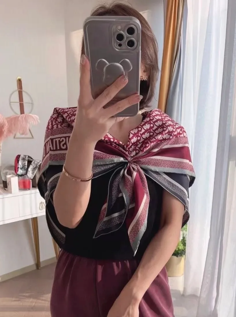 디올 스카프 3