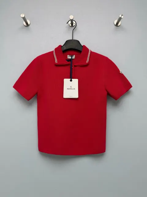 몽클레르 카라 니트티