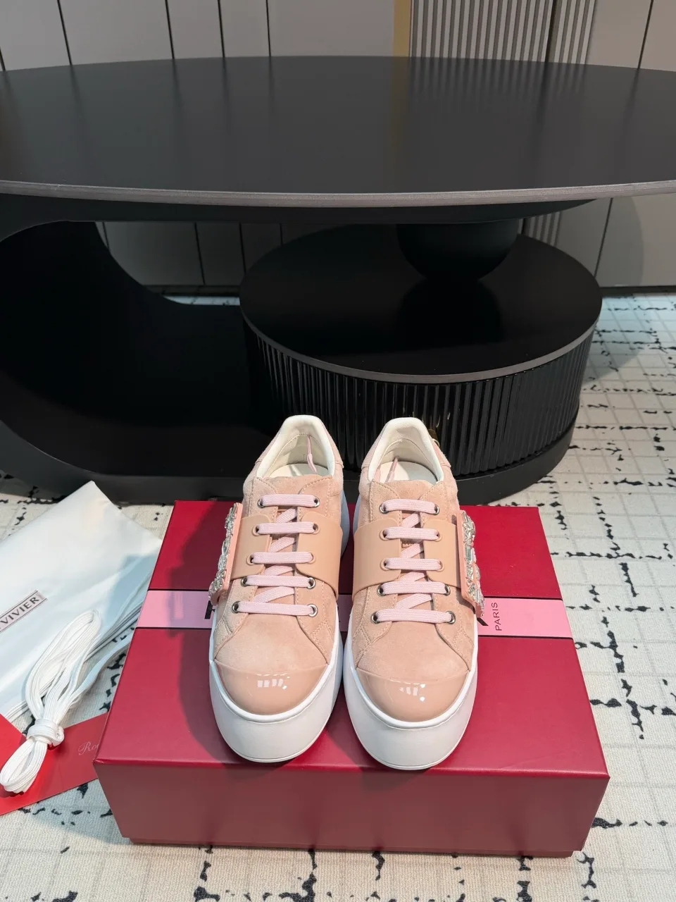 로저 비비에 운동화 5