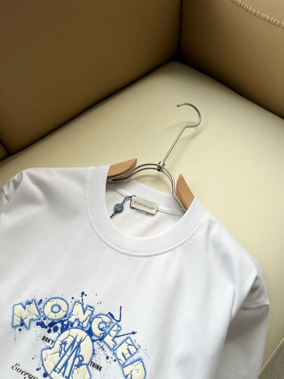 몽클레르 반팔티 5