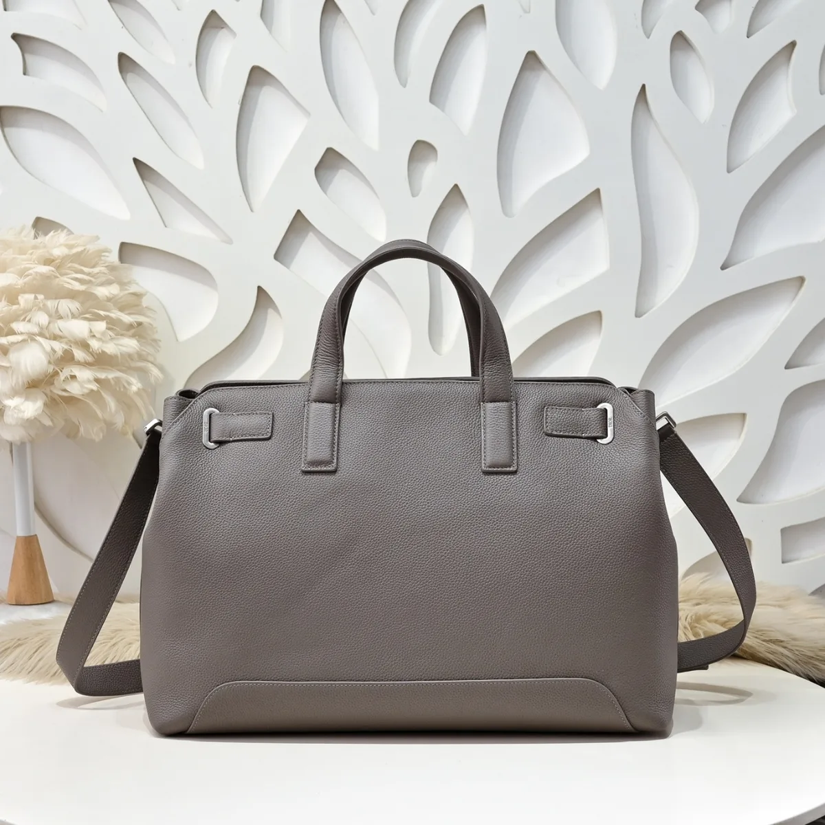 디올 가방 3