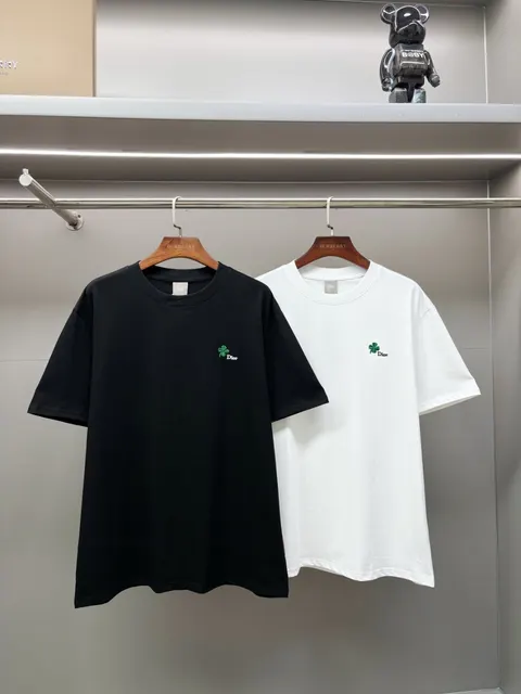 디올 반팔 티셔츠