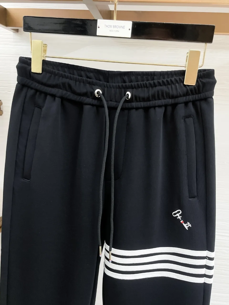 톰브라운 바지 4