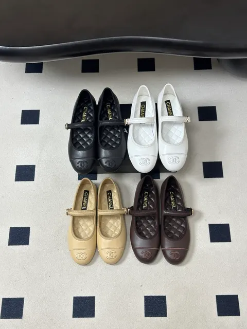 샤넬 플랫슈즈