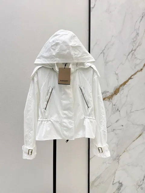 버버리 바람막이