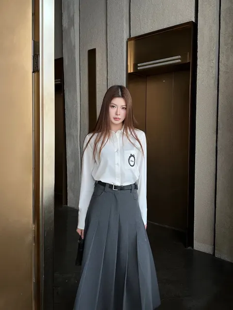 디올 블라우스