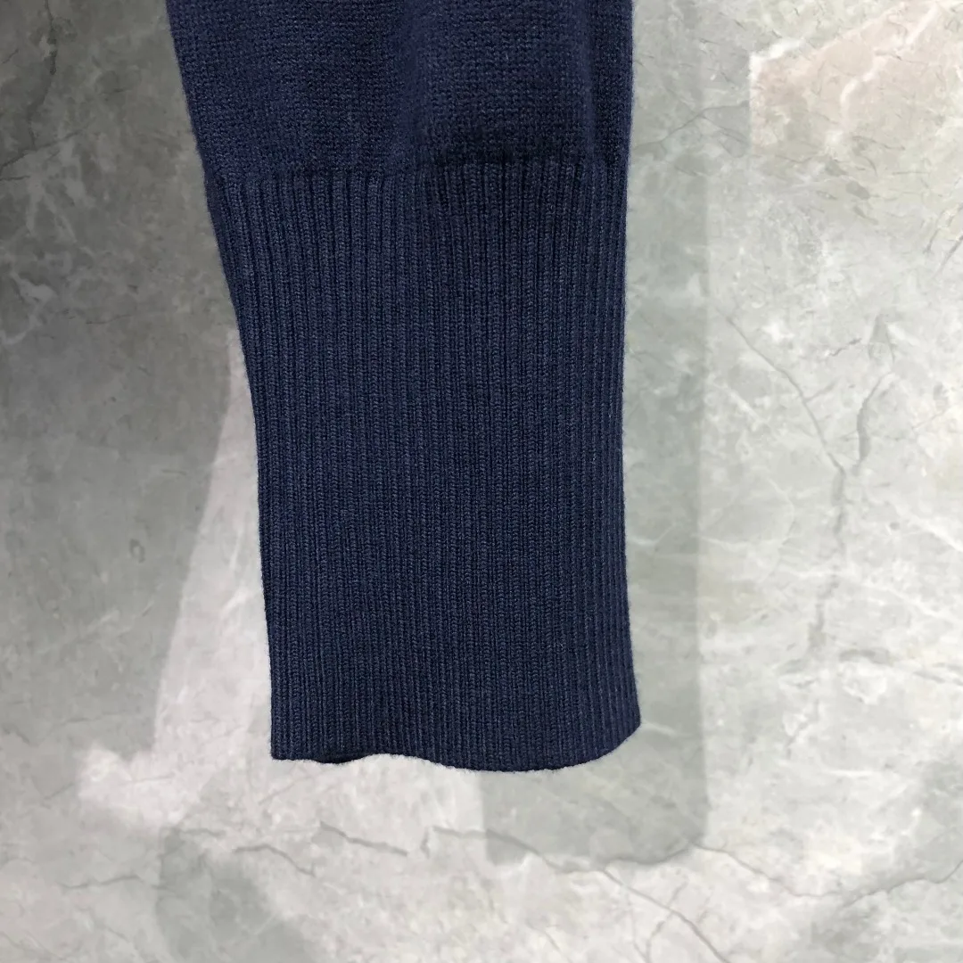 톰브라운 라운드티 9