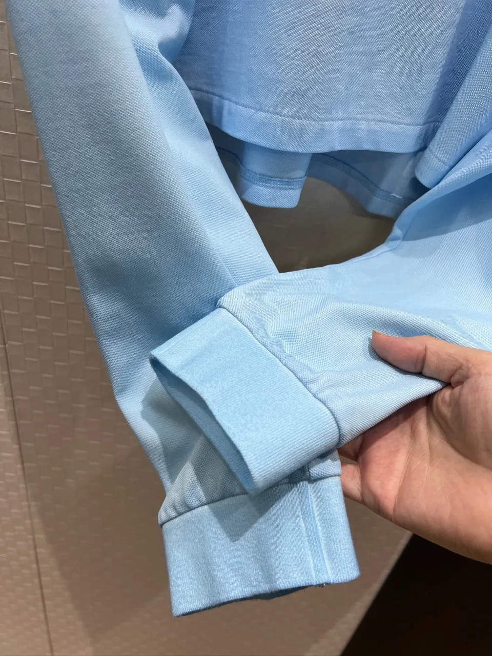 프라다 카라 티셔츠 5