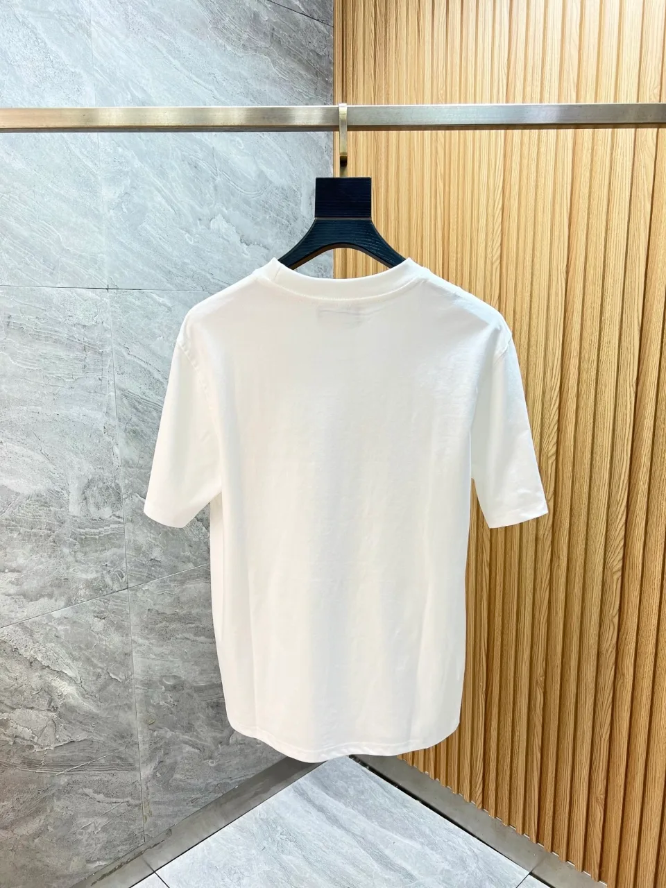 몽클레르 반팔티 3