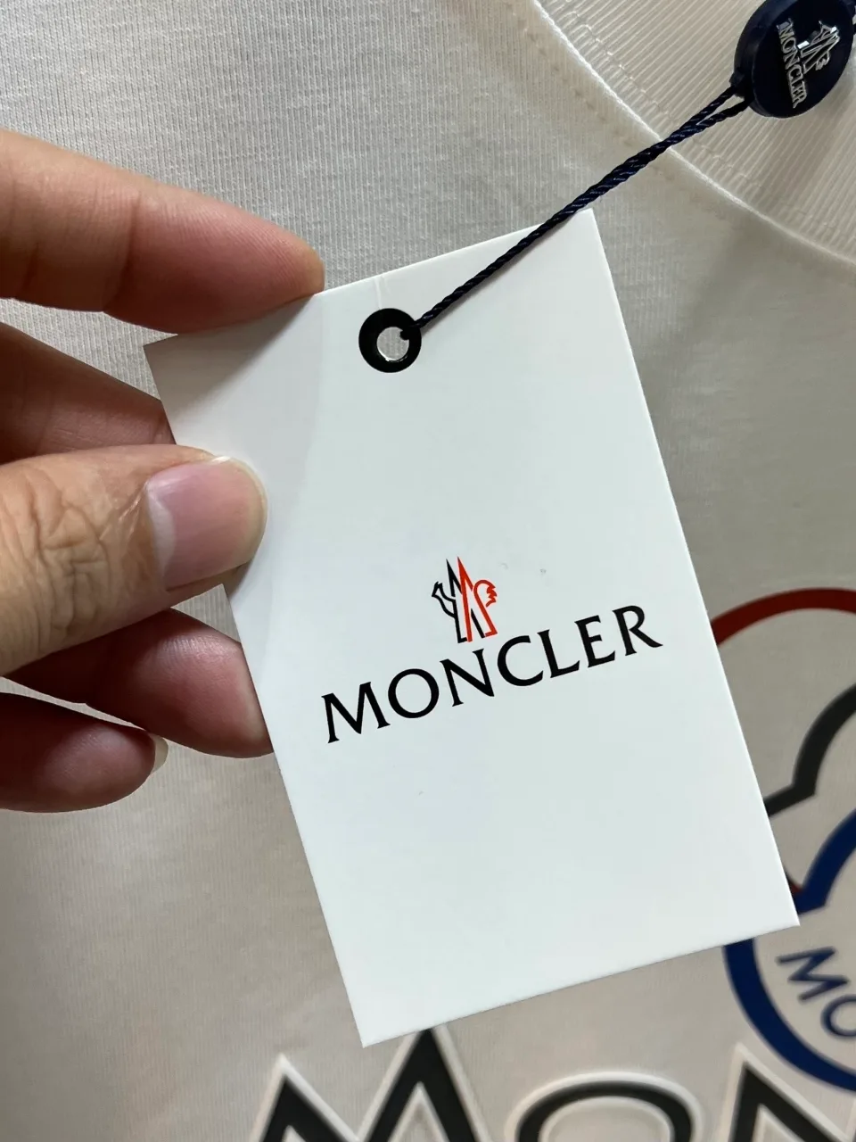 몽클레르 반팔티 8